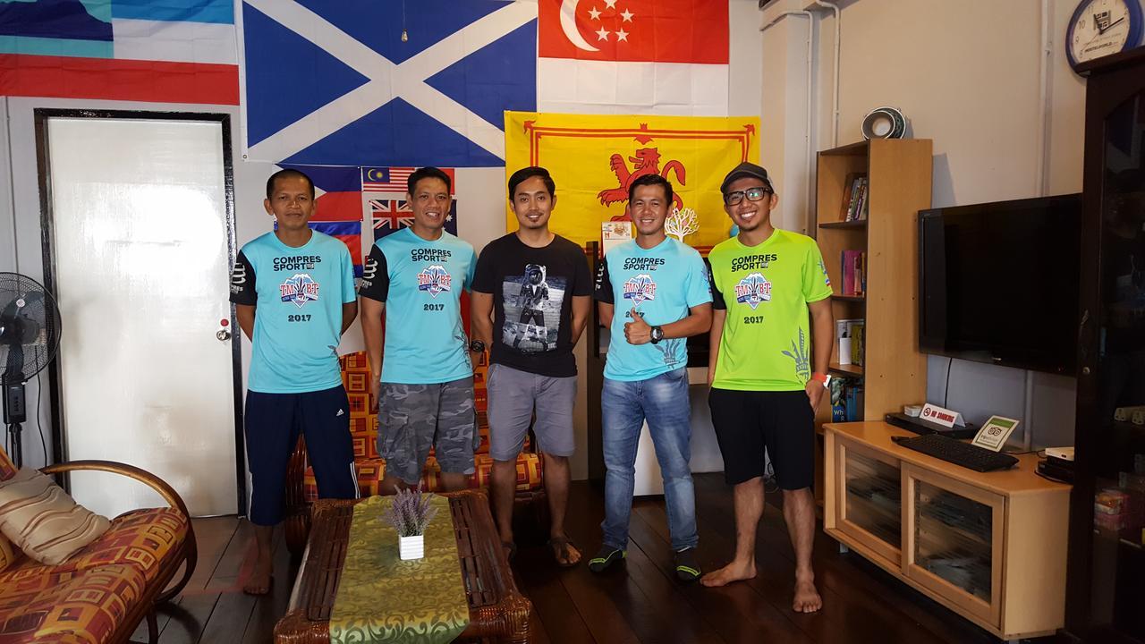 The Jesselton Cabin Sdn Bhd Kota Kinabalu Exteriér fotografie